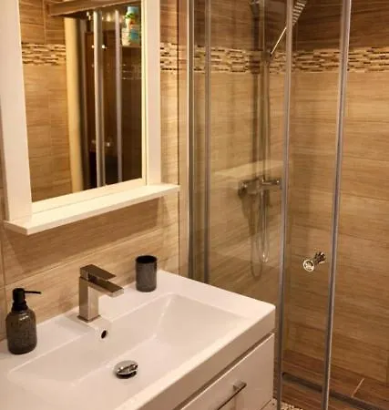 Urban Nest In The Center Apartment